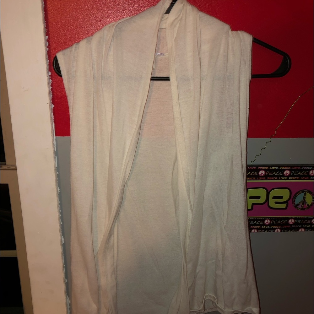 white short sleeve cover up